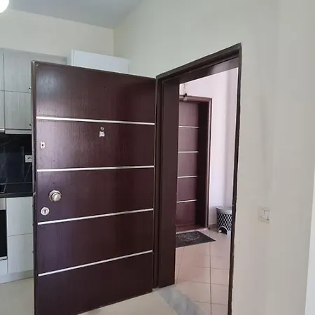 View Center Apartment
